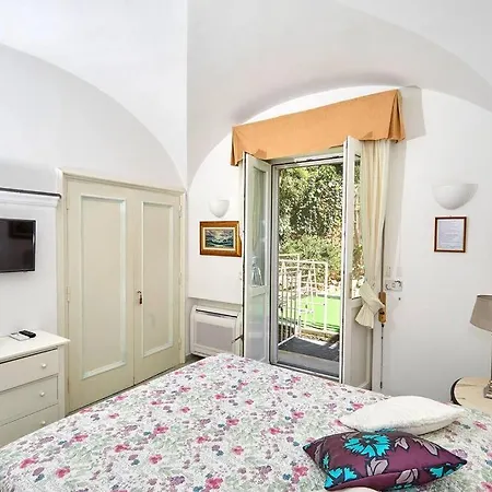 La Cercola Di Gina Comfortable * Капри